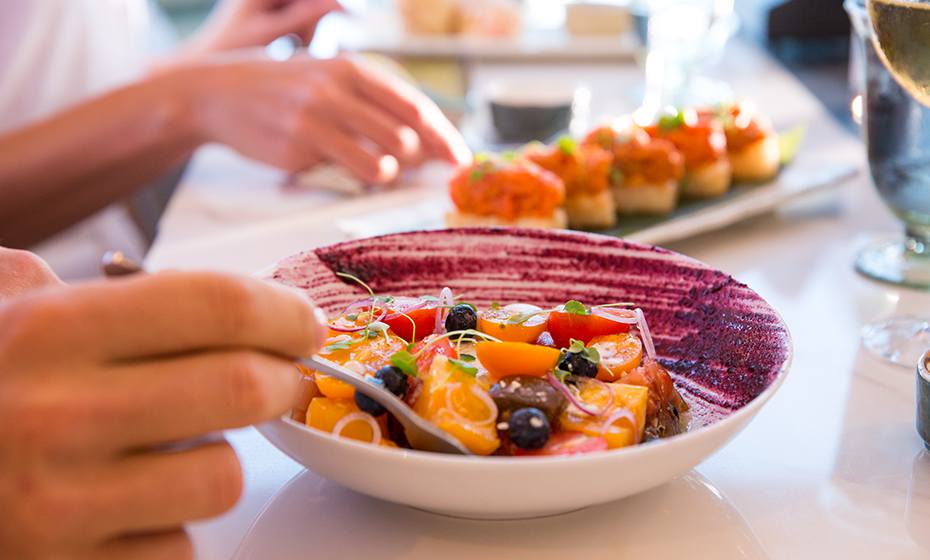 Norwegian Cruise Line Norwegian Bliss Food Republic 2.jpg